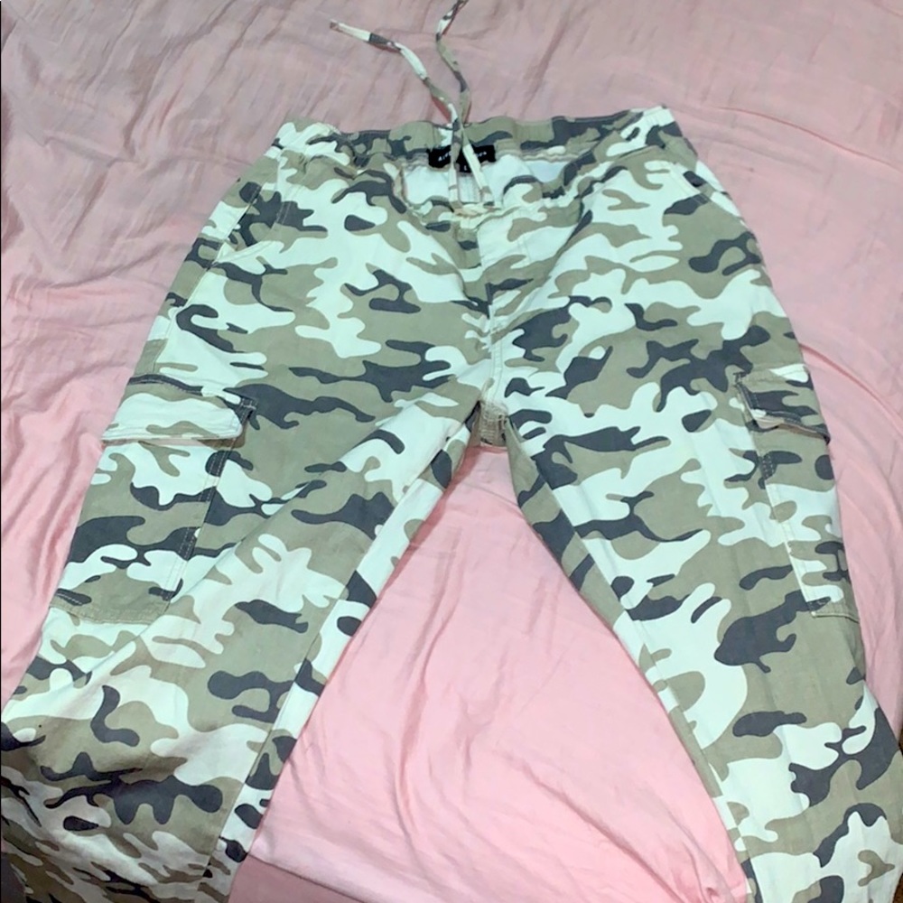 Camo pants